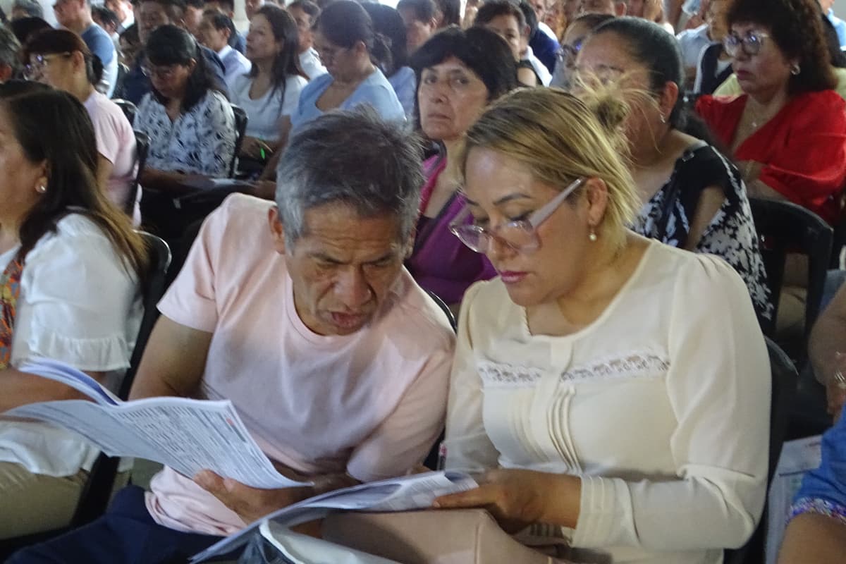 MINEDU denunciará directores que vulneren evaluación de docentes contratados