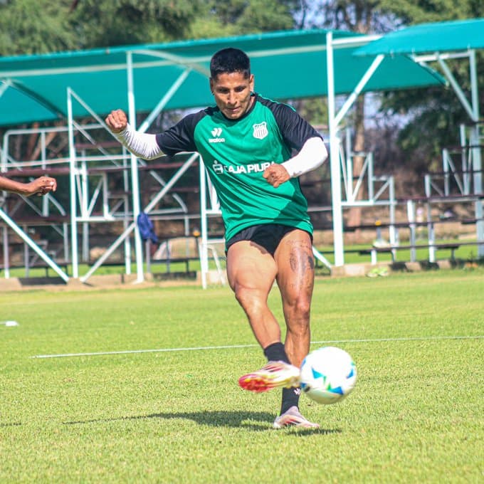 Comizzo anuncia estreno de Ruidíaz en la fecha 9 del Torneo Apertura
