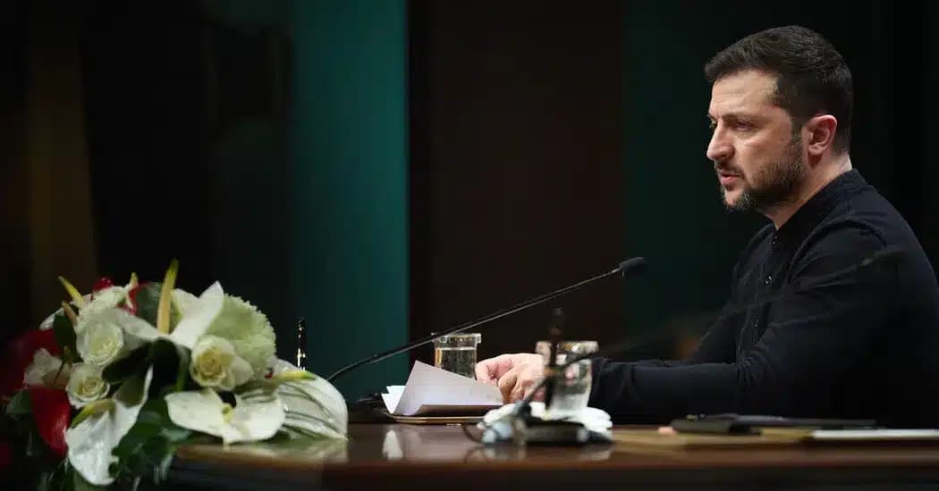 Zelensky critica a Trump por marginar a Ucrania de las negociaciones de paz.