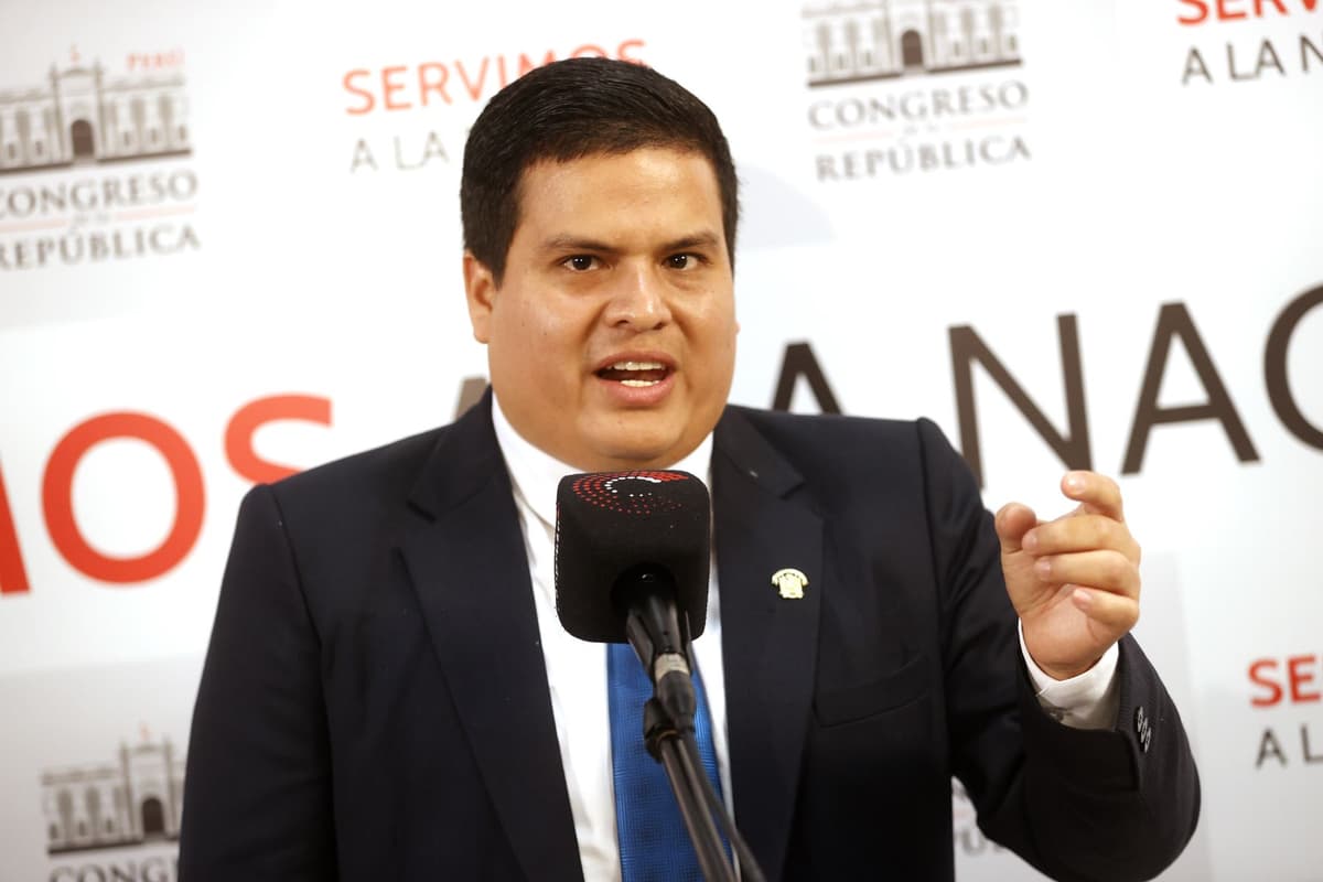 Bazán sobre Arana: “No tiene credenciales para liderar el gabinete”