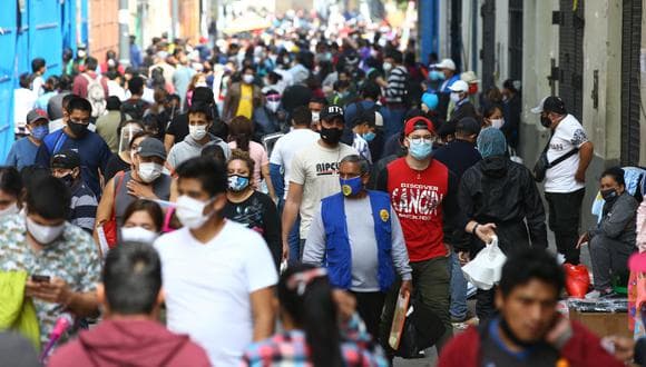 INS advierte que visitas familiares están aumentando contagios de COVID-19