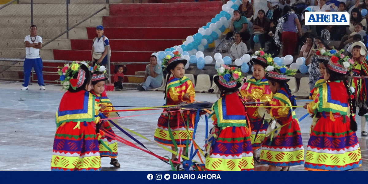 Colores, música y tradición: El éxito del II Festival de Danzas en Huánuco