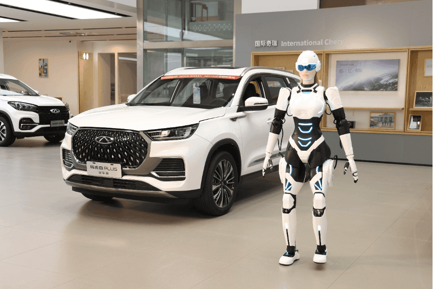 AiMoga el robot humanoide de Chery que deslumbra y vende vehículos en el Shanghai Autoshow 2025
