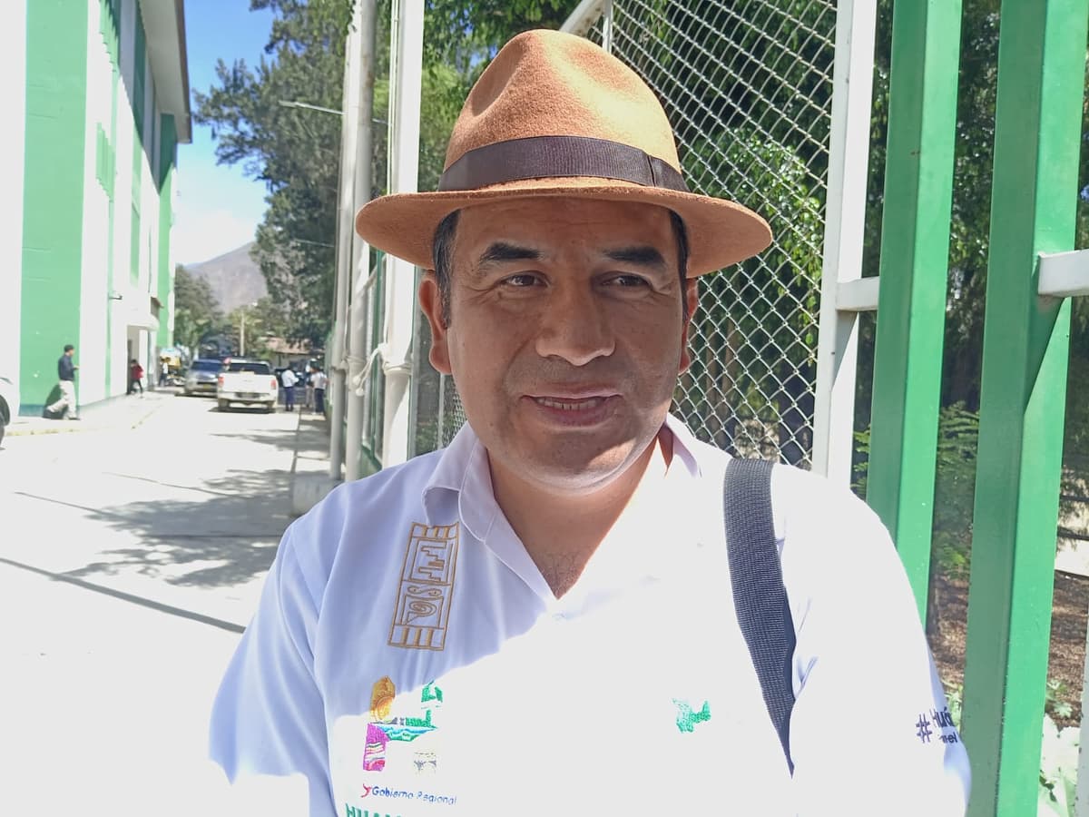 Consejo Regional debatirá nuevo viaje del gobernador tras informe pendiente