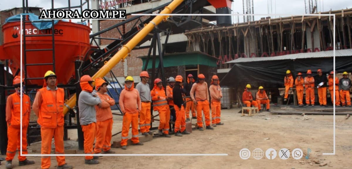 Huelga en obra del colegio Principe Illhatupa por presuntas irregularidades laborales