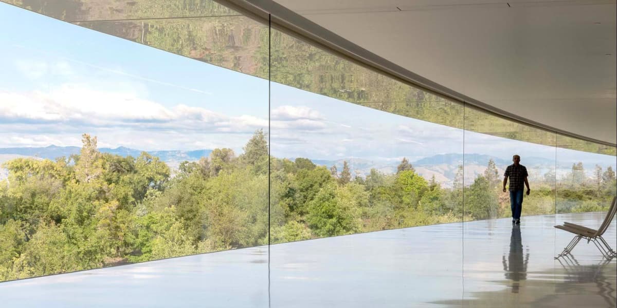 Apple desembolsa 350 millones de dólares para comprar un campus de oficinas que ya alquilaba.