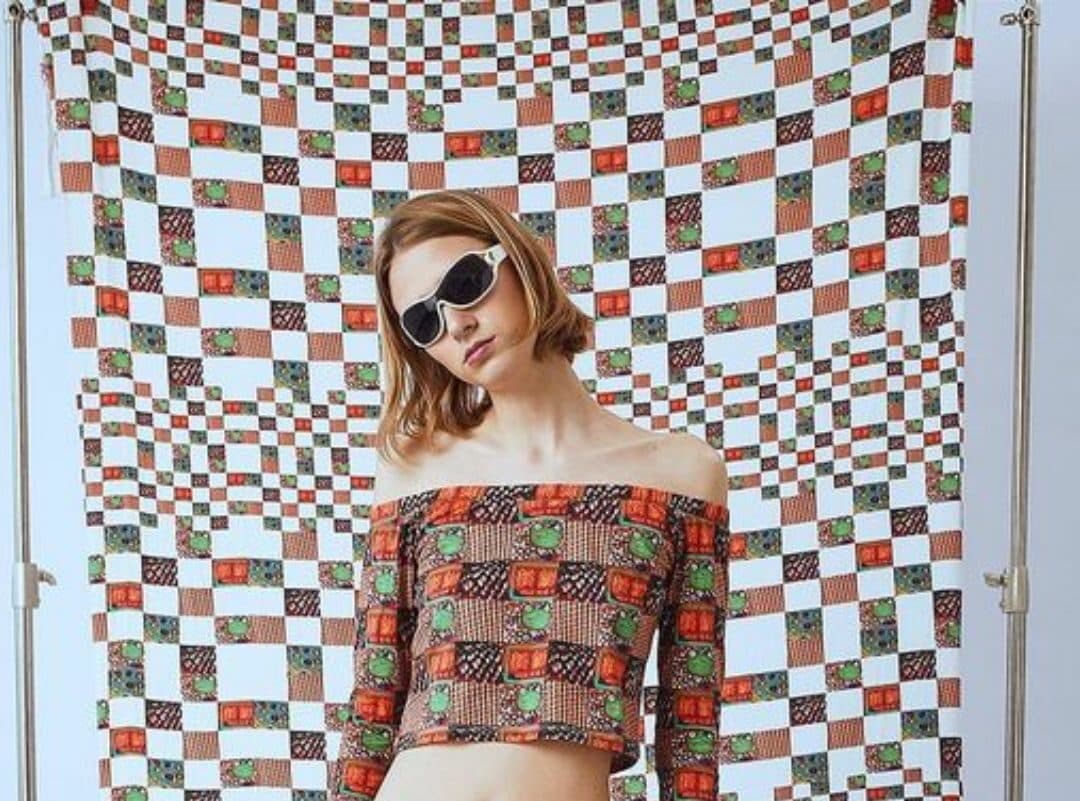 Modelo peruana abre desfile de la Semana de la Moda en Milán