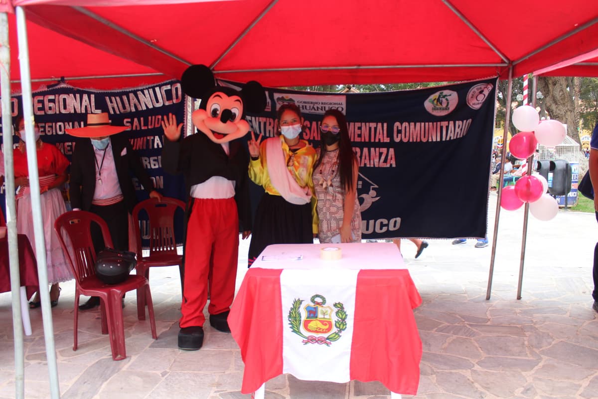 Celebraron Feria sobre Salud Mental por Fiestas Patrias