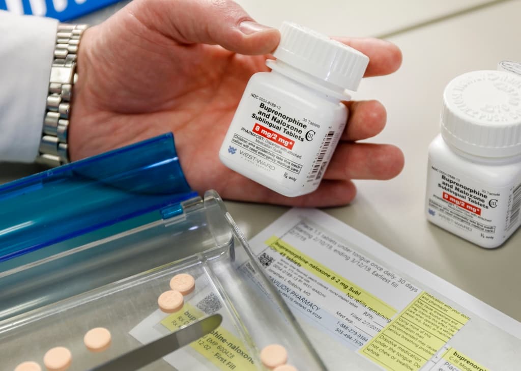 Existe un tratamiento eficaz para la adicción a los opioides. ¿Por qué no se utiliza más ampliamente?