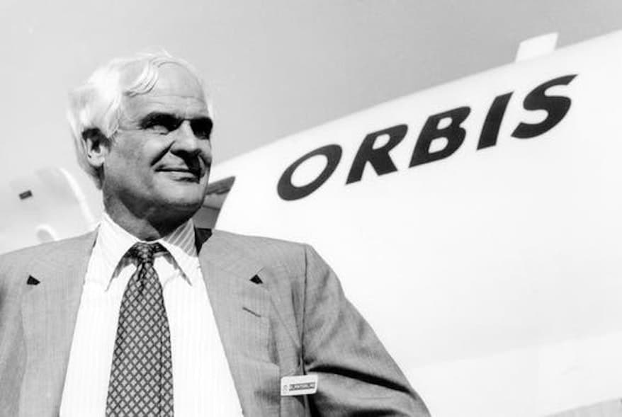 Fallece a los 94 años David Paton, fundador del Hospital Aéreo Oftalmológico