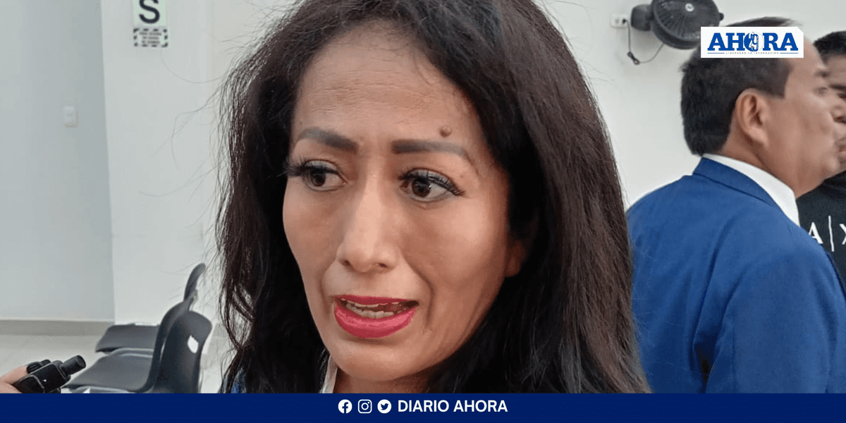 Kesia Rivera denuncia falta de apoyo al arte huanuqueño en festividad local