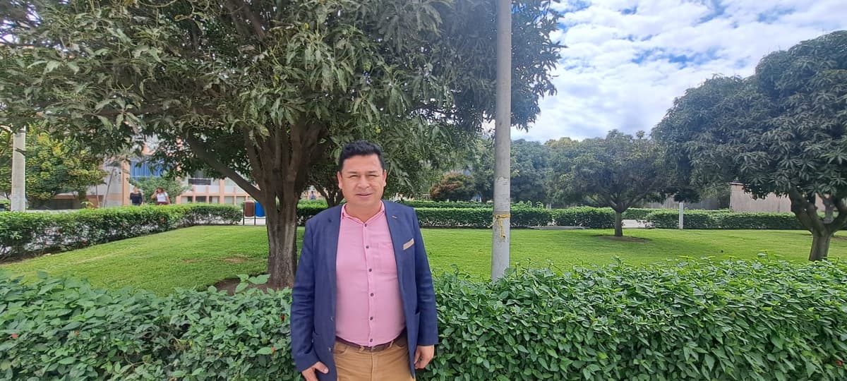 Rodolfo Espinoza: "La vacancia presidencial sería otro golpe a la estabilidad nacional"