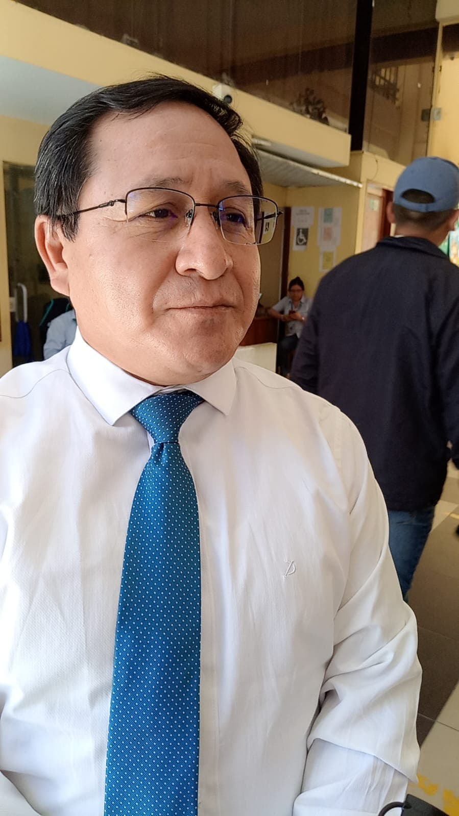 Gerente de Huánuco admite procesos fiscales y atribuye denuncias a “pasivos funcionales”