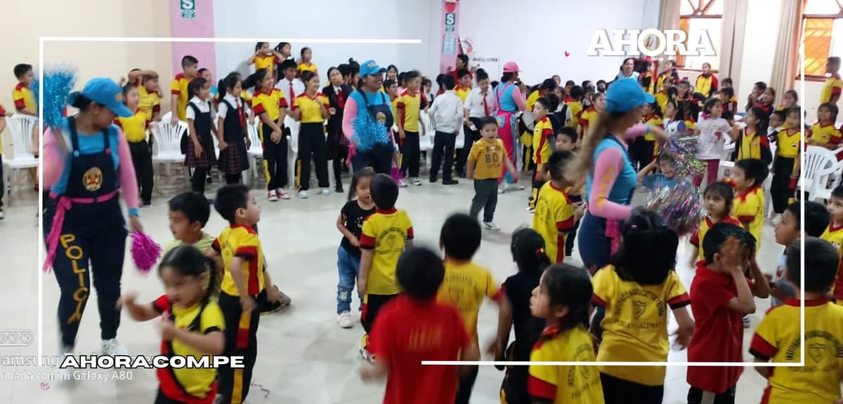 Divpol Huánuco realizó show de educación vial en colegio particular Peruano Alemán 