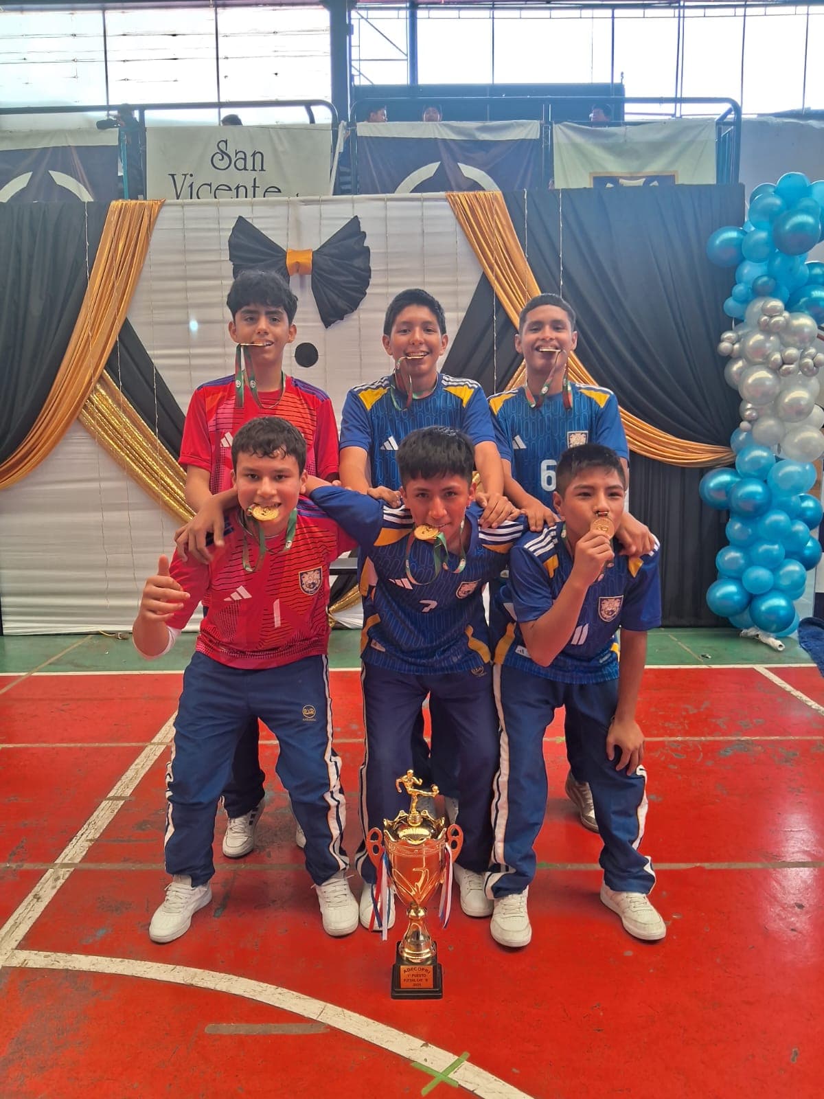 San Vicente de la Barquera se coronó campeón en futsal categoría B de ADECOPRI 2025