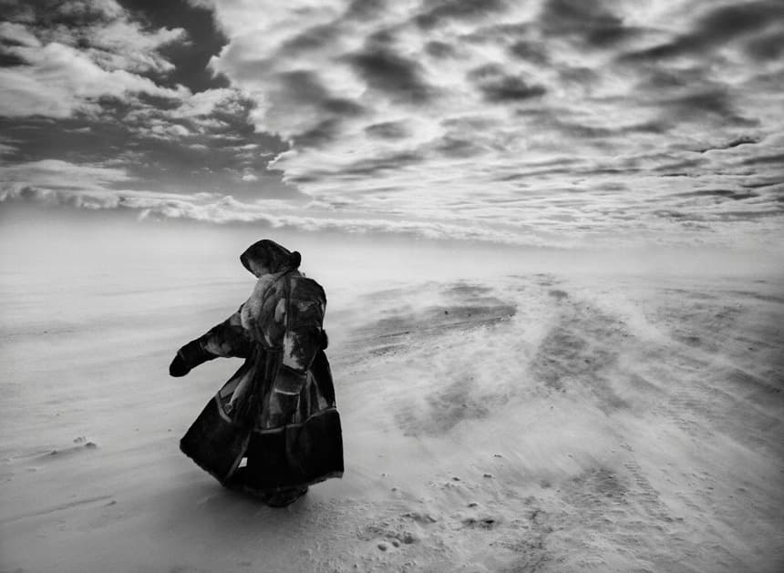 El renombrado fotógrafo brasileño Sebastião Salgado fallece a los 81 años