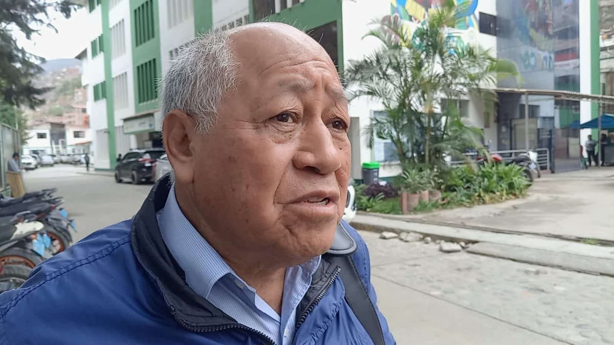 Dirigente Julio Falcón: “El Congreso ha desplazado al Ejecutivo y no hay independencia real de poderes”