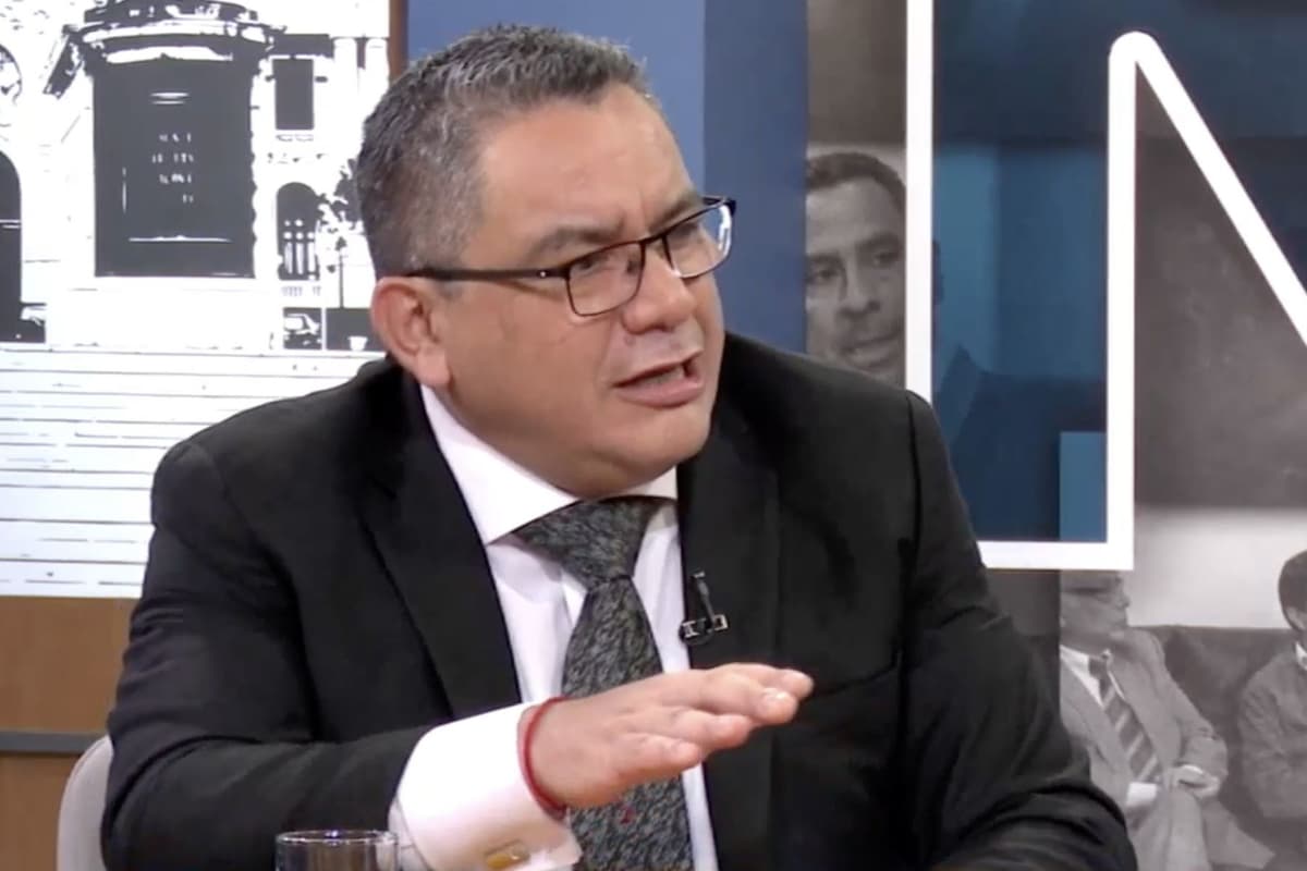 PJ autoriza levantar secreto de comunicaciones en investigación contra exministro Santiváñez
