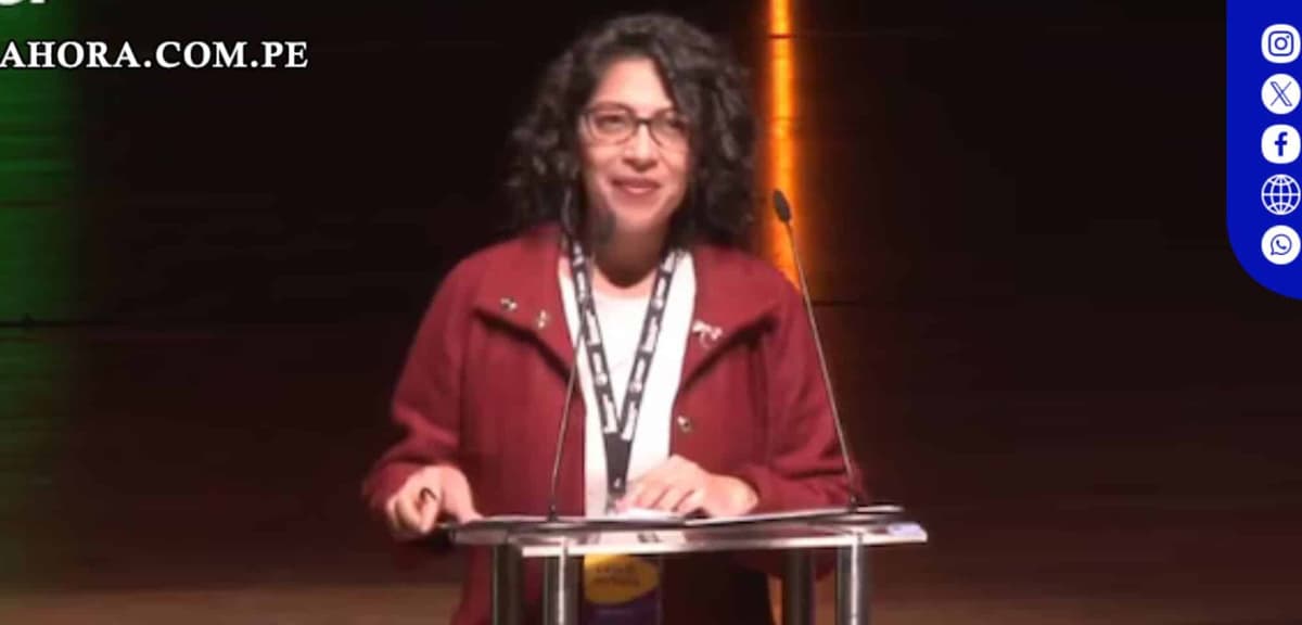 Ministra de Cultura enfrenta fuertes abucheos durante el Festival de Cine de Lima