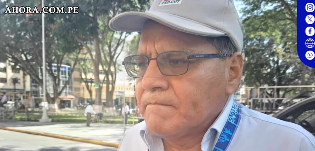 Trabajadores de EsSalud en Huánuco acatan huelga indefinida 