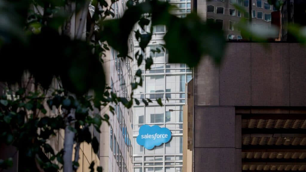 Salesforce robustece su apuesta en IA con la compra de Informatica por US$ 8,000 millones
