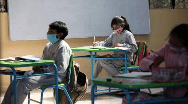 El reinicio de clases en plena tercera ola