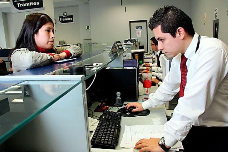 Propuesta del Premier equiparar condiciones de empleados DL 276 para mejorar sus beneficios