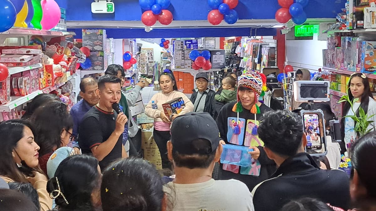 GM Importaciones celebra su primer aniversario con alta concurrencia, regalos 