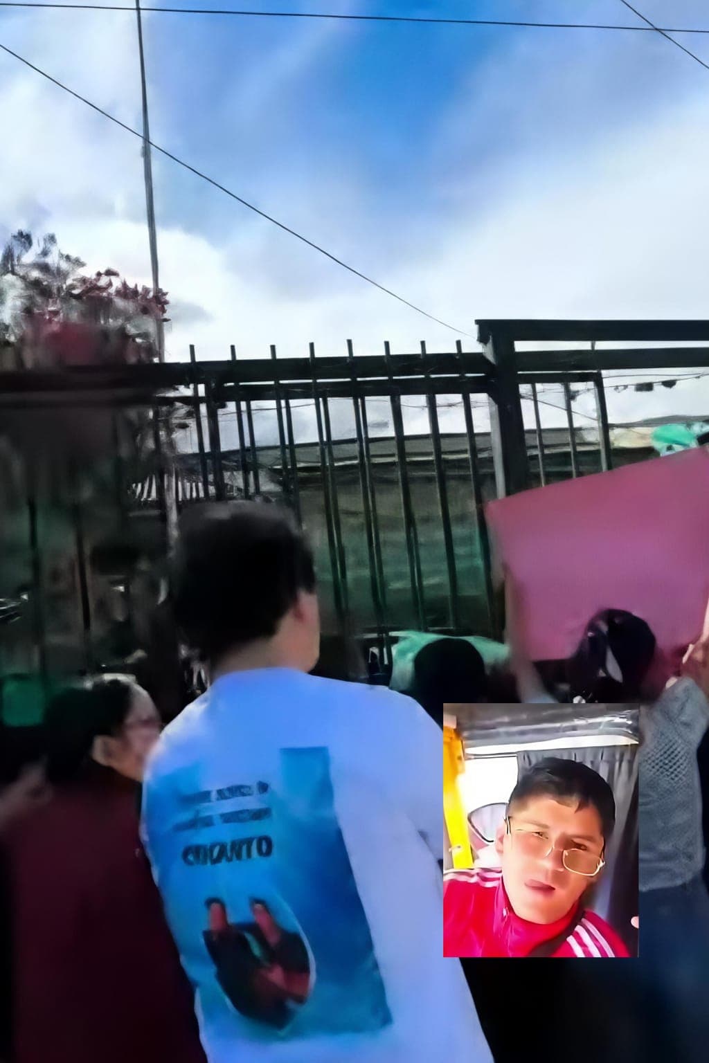 Protesta frente a la Policía exige justicia por asesinato de mototaxista en Llicua Baja
