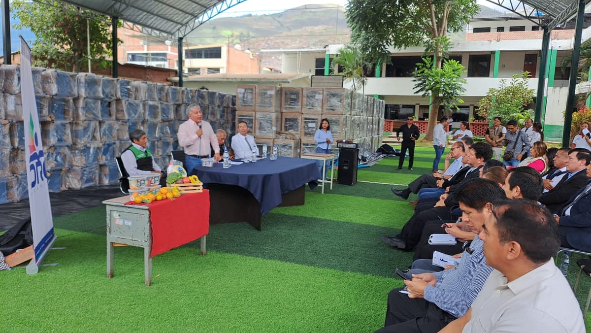 Plan se ejecutará hasta mayo: Pulgar anuncia entrega de 71,000 carpetas escolares para estudiantes de Huánuco