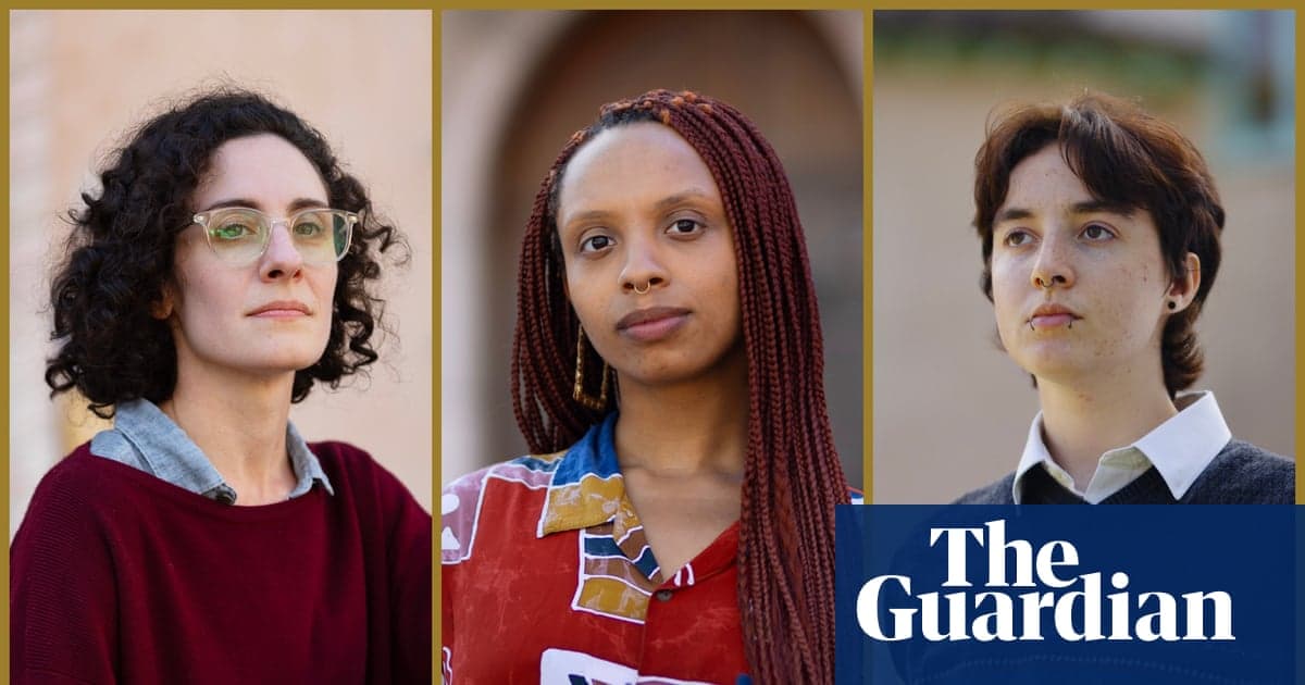 Feministas toman campus con mensaje LGTBIQ+ tras recortes en Florida