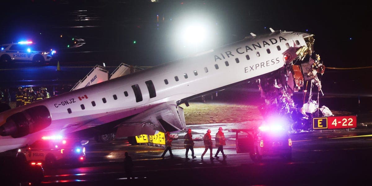 Jefa NTSB rogó por investigador Air Canada retenido en fila TSA Houston