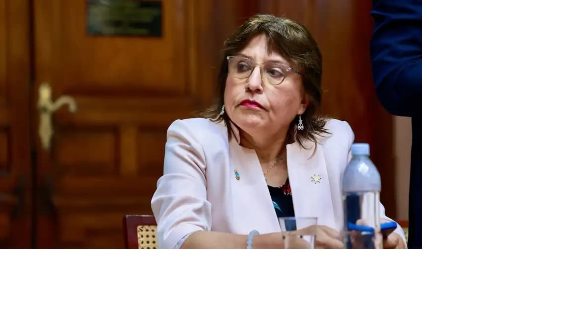 Congreso no alcanza votos para inhabilitar a Delia Espinoza por 10 años 