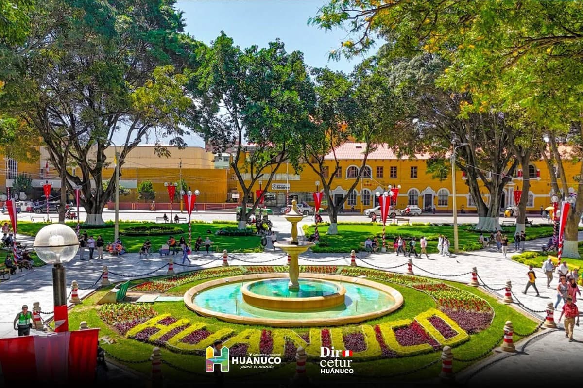 Aprueban mejoramiento de la Plaza de Armas por grave deterioro.