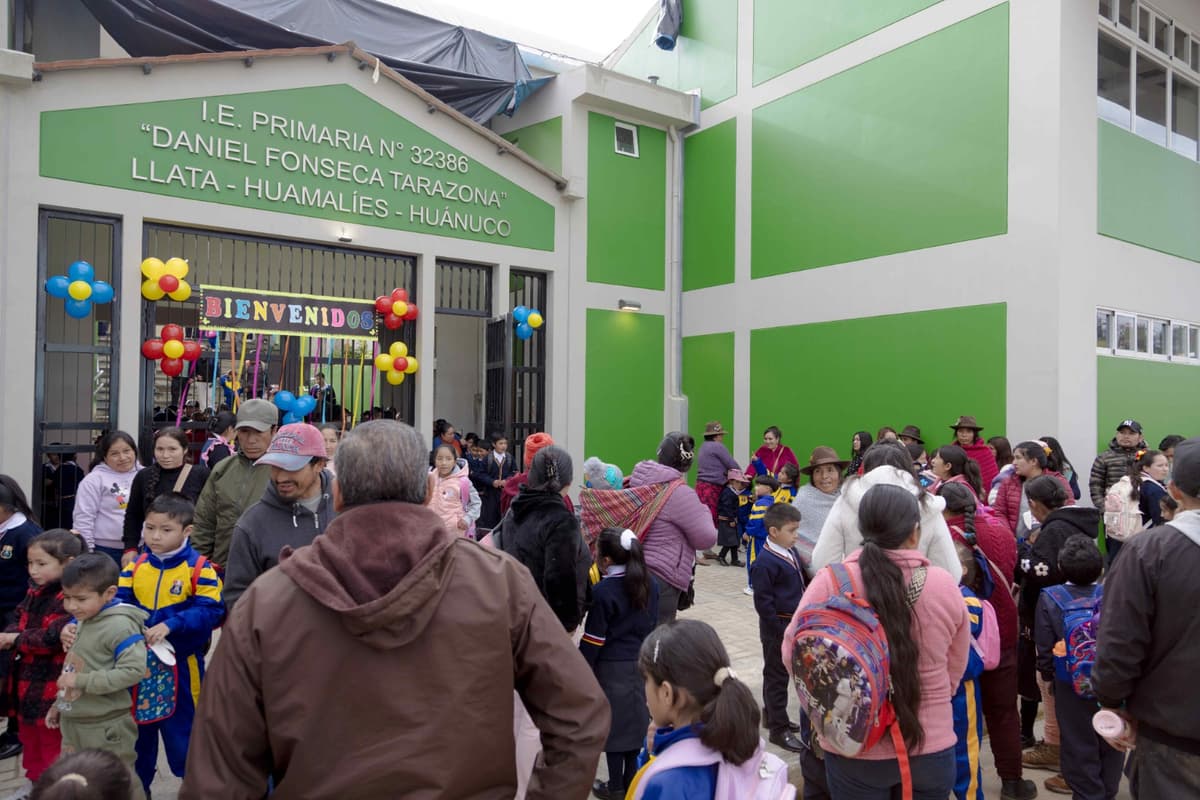 300 escolares inician clases en nueva infraestructura en Llata tras acuerdos institucionales