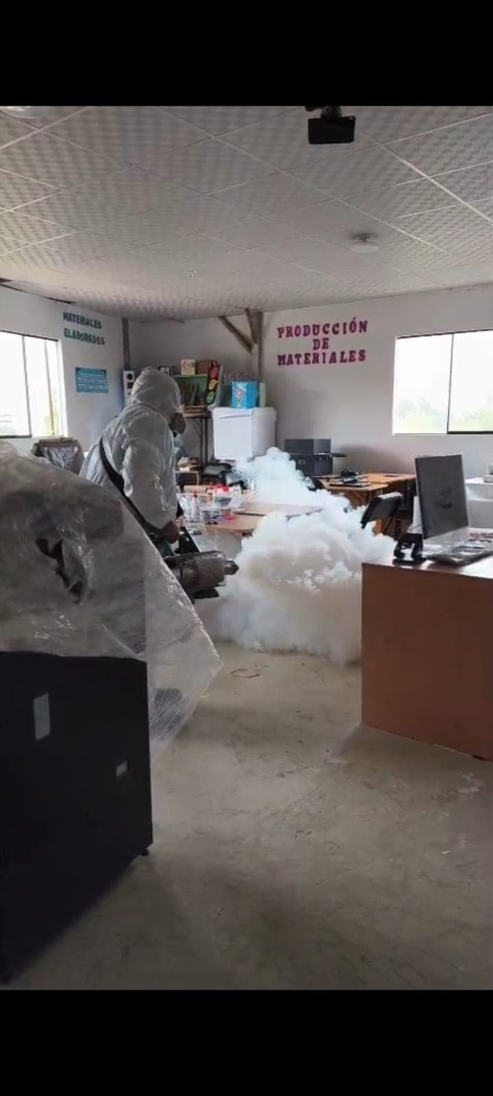 UGEL Huánuco ejecuta fumigaciones periódicas para control sanitario en sus instalaciones