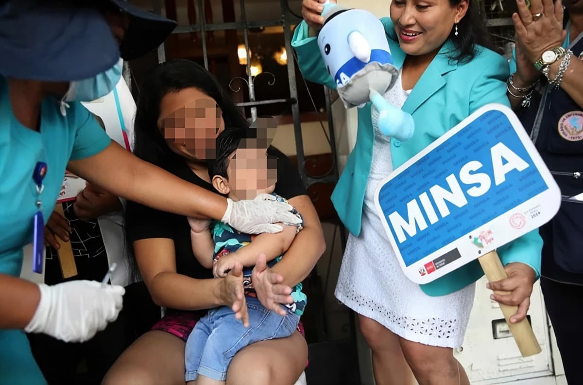 Minsa activa alerta por sarampión y refuerza vigilancia ante mayor movilidad de viajeros