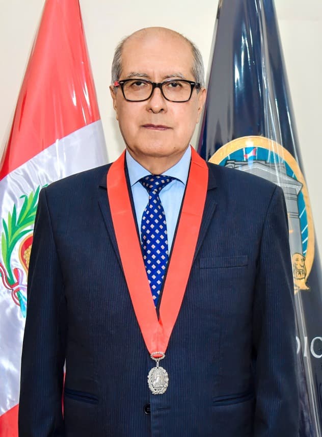 JNJ ratifica a Ernesto Diestro en Huánuco con calificación de excelente