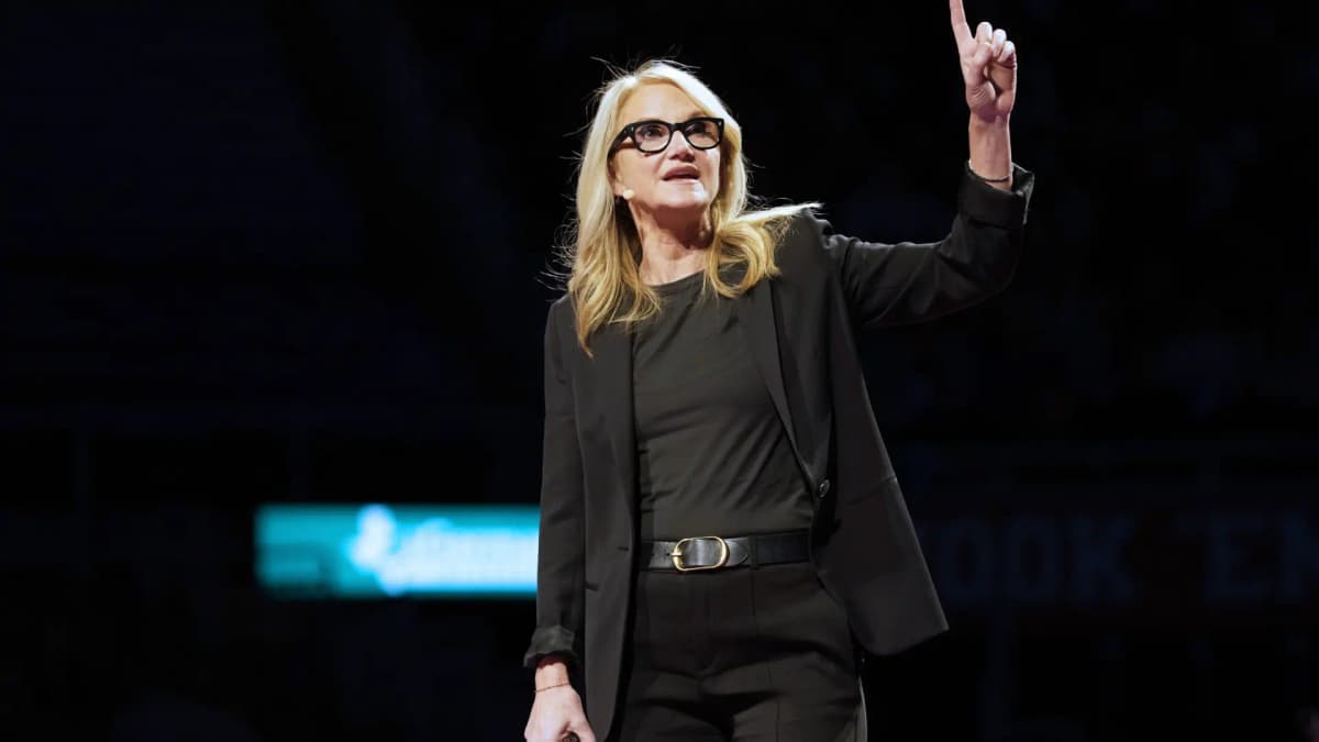 Mel Robbins: 3 hábitos para enfocarte, crecer y lograr grandes metas