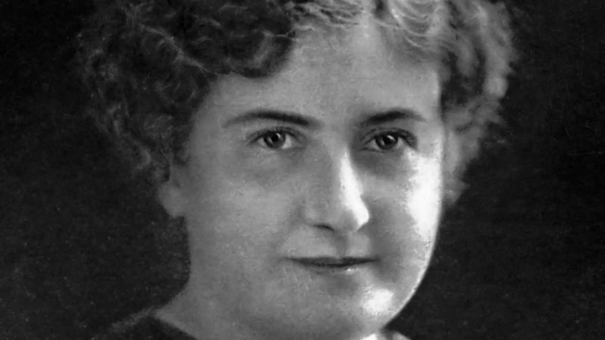 María Montessori: Ayuda excesiva estanca al niño, frena su avance