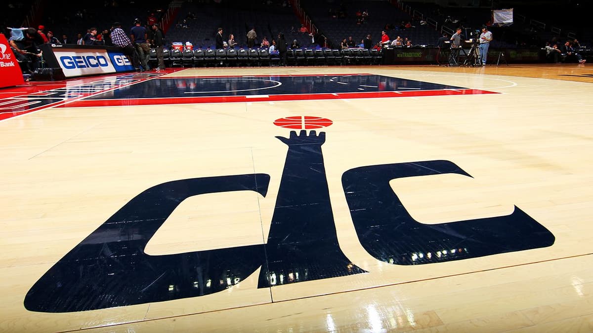 Wizards lamentan montaje de tiro de 10 mil dólares