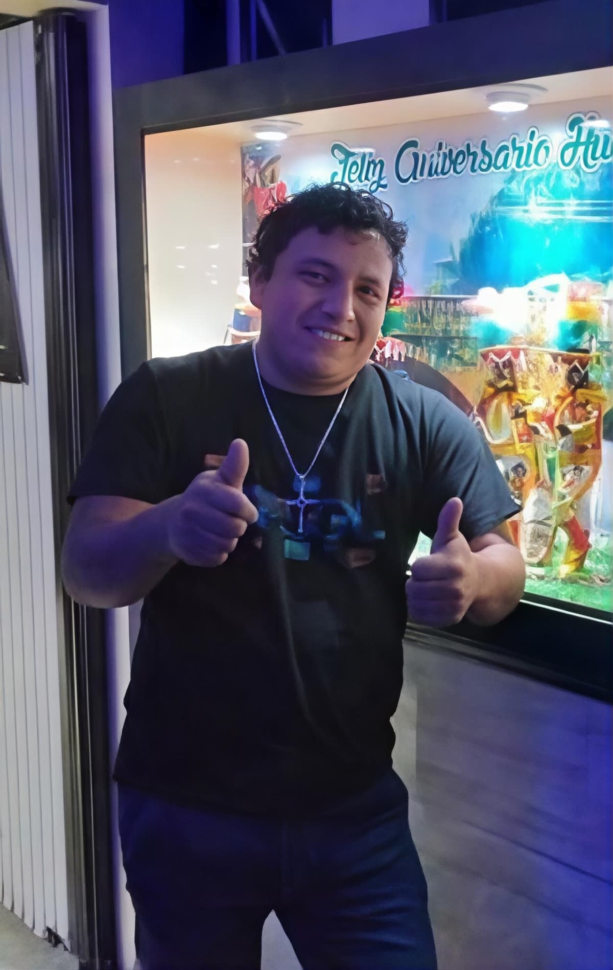 Cantante muere al chocar su motocicleta contra camión en Aucayacu
