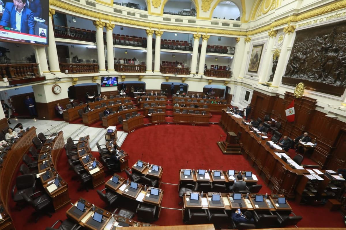 Gobernador y funcionarios de Huánuco son citados por segunda vez al Congreso