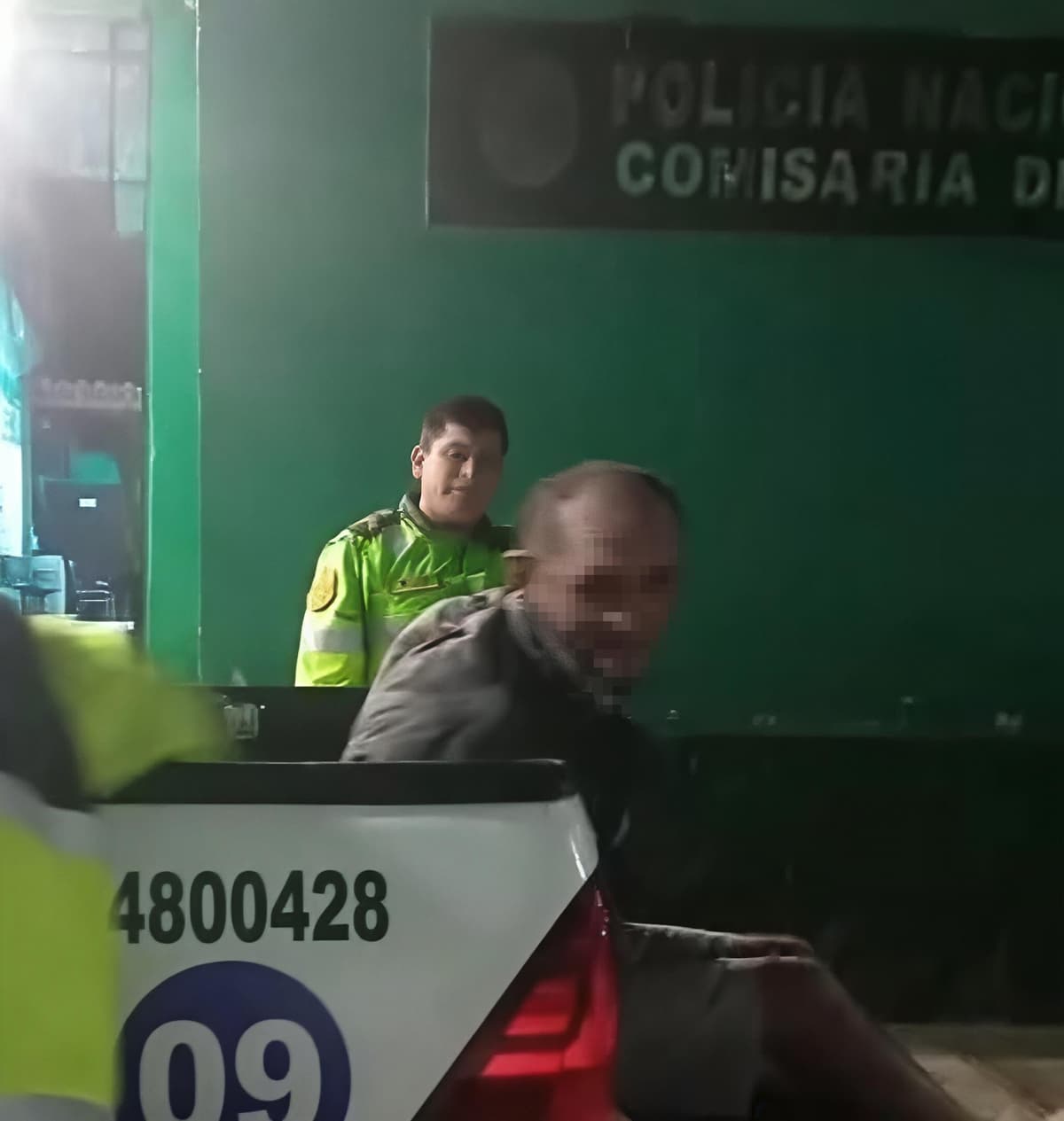Juez ordena prisión preventiva tras intento de robo a vehículo estacionado