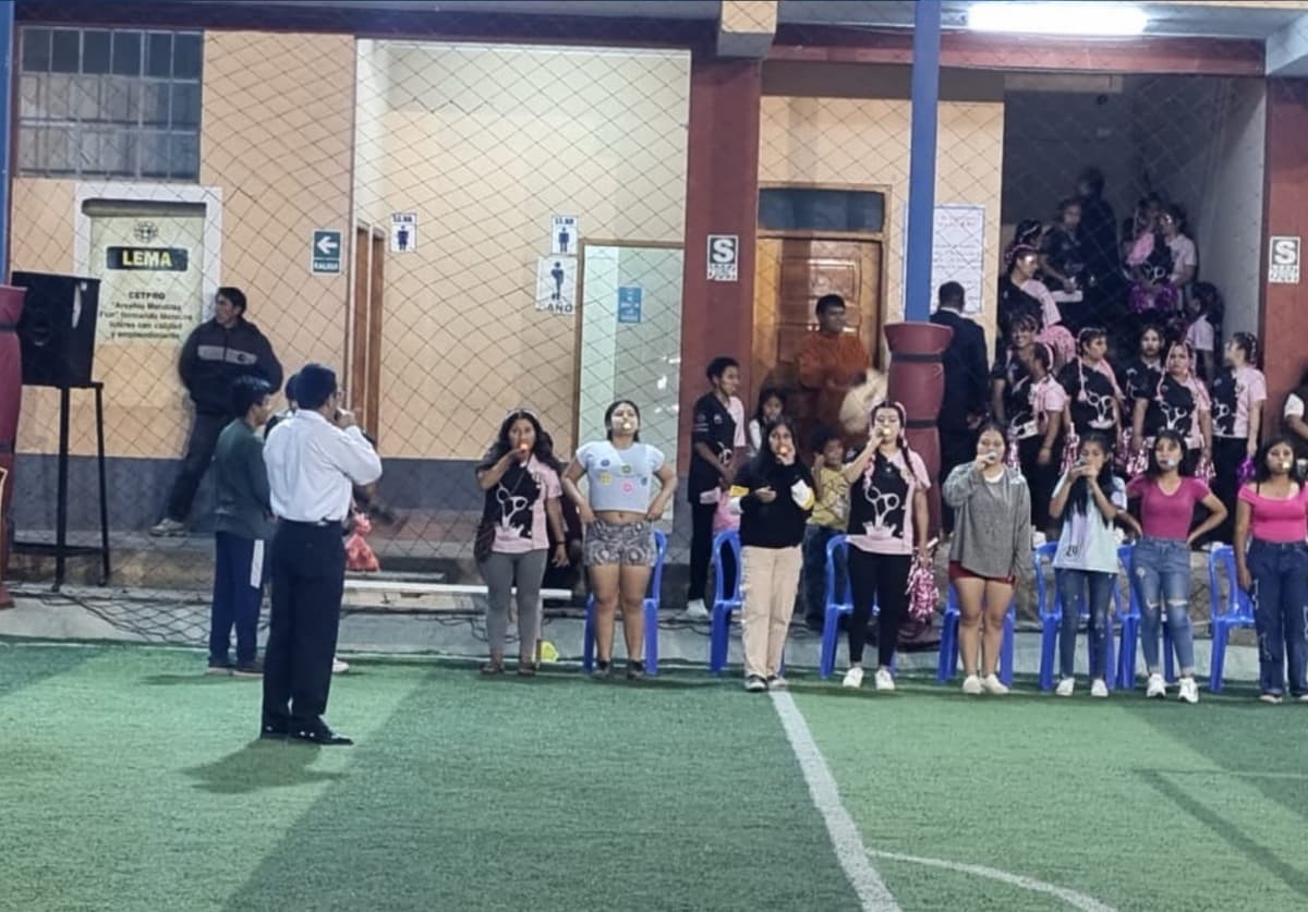 CETPRO Arsenio Mendoza Flor celebra 45 años de formación técnica en Huánuco