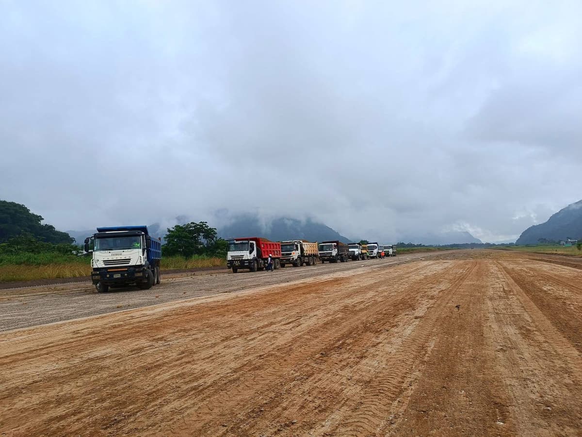 Aeropuerto de Tingo María inicia asfaltado con inversión de S/ 17.4 millones