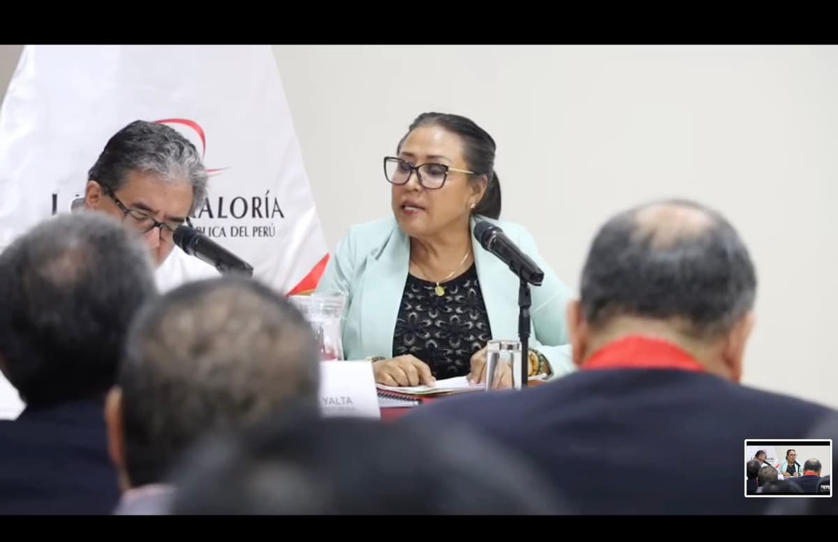 Medina rechazó que Pulgar solicitó responder por escrito ante Comisión de Fiscalización