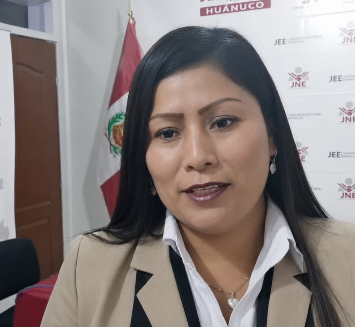 Yuli Ambrosio inicia etapa como diputada con promesas para salud, educación y carreteras