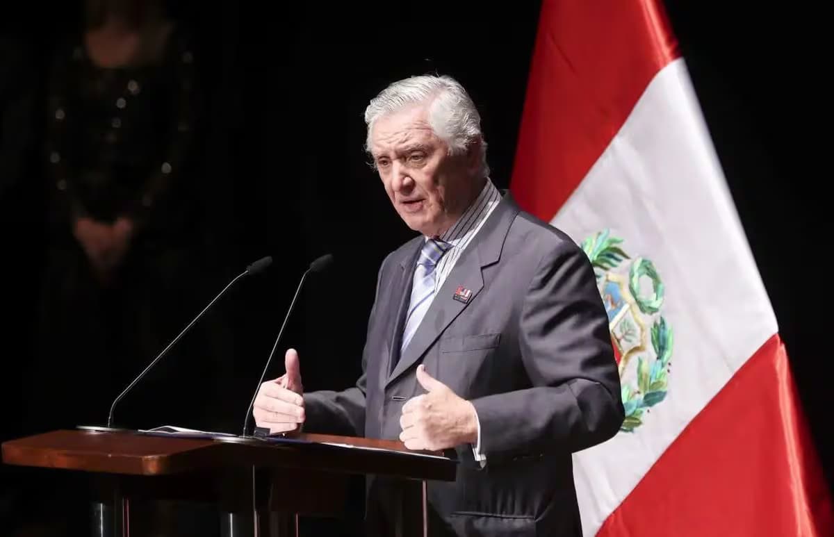 Canciller Pareja rechaza denuncia de Juntos por el Perú por presuntas irregularidades en voto en el extranjero