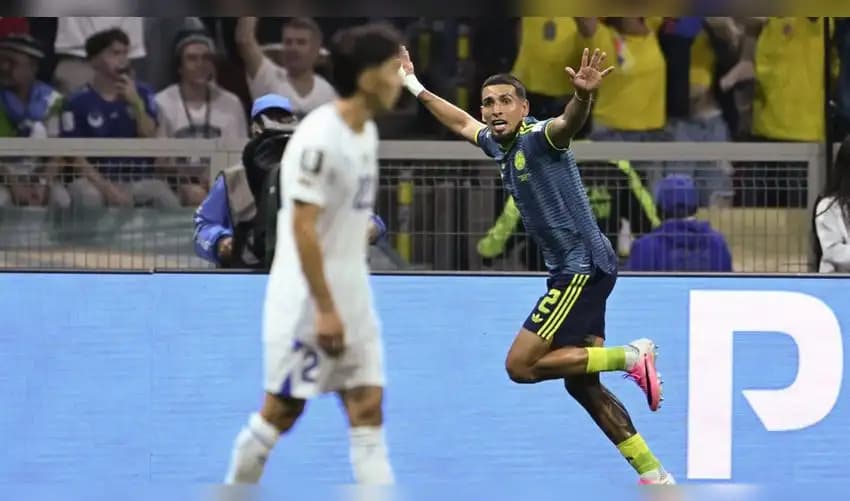 Colombia golpea primero en el Grupo K